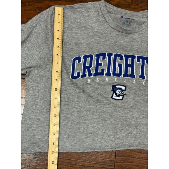 Champion Creighton Bluejays Crop Top Gray Tee Womens XL College Logo Shirt - Picture 8 of 12